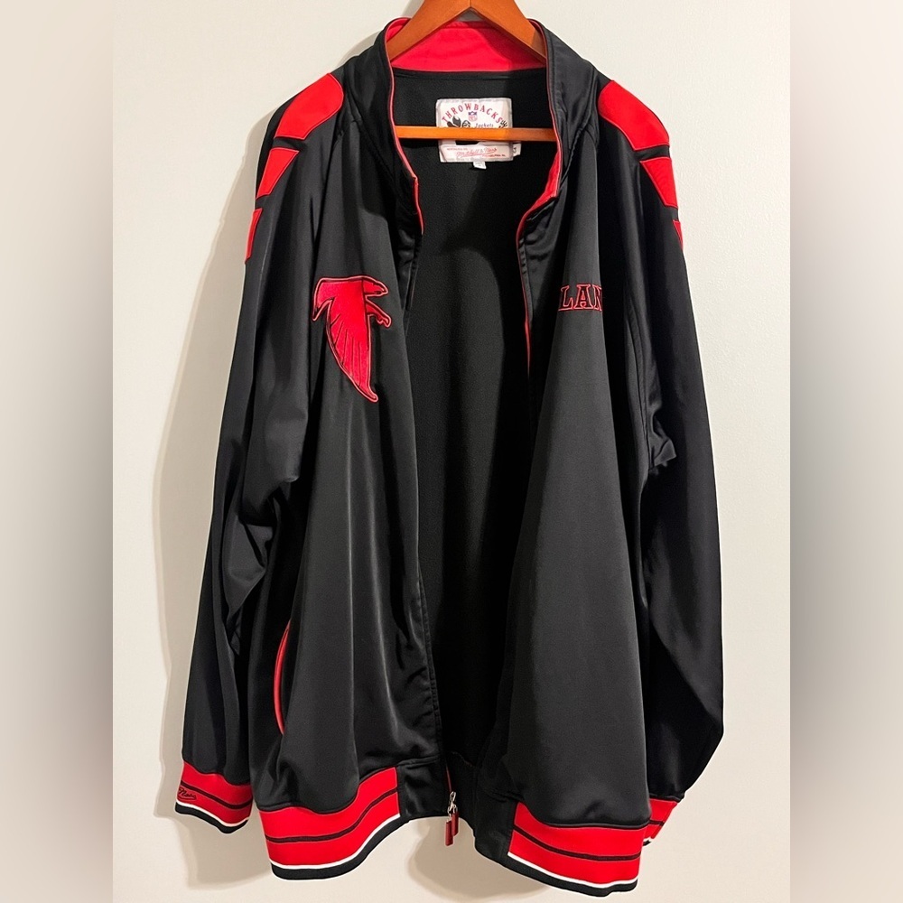 Mitchell & Ness Throwbacks Jacket - Atlanta Falcons Limited Edition